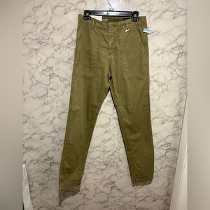 NEW AG Adriano Goldschmied The Clyfton Relaxed Tapered Fit Pants 28